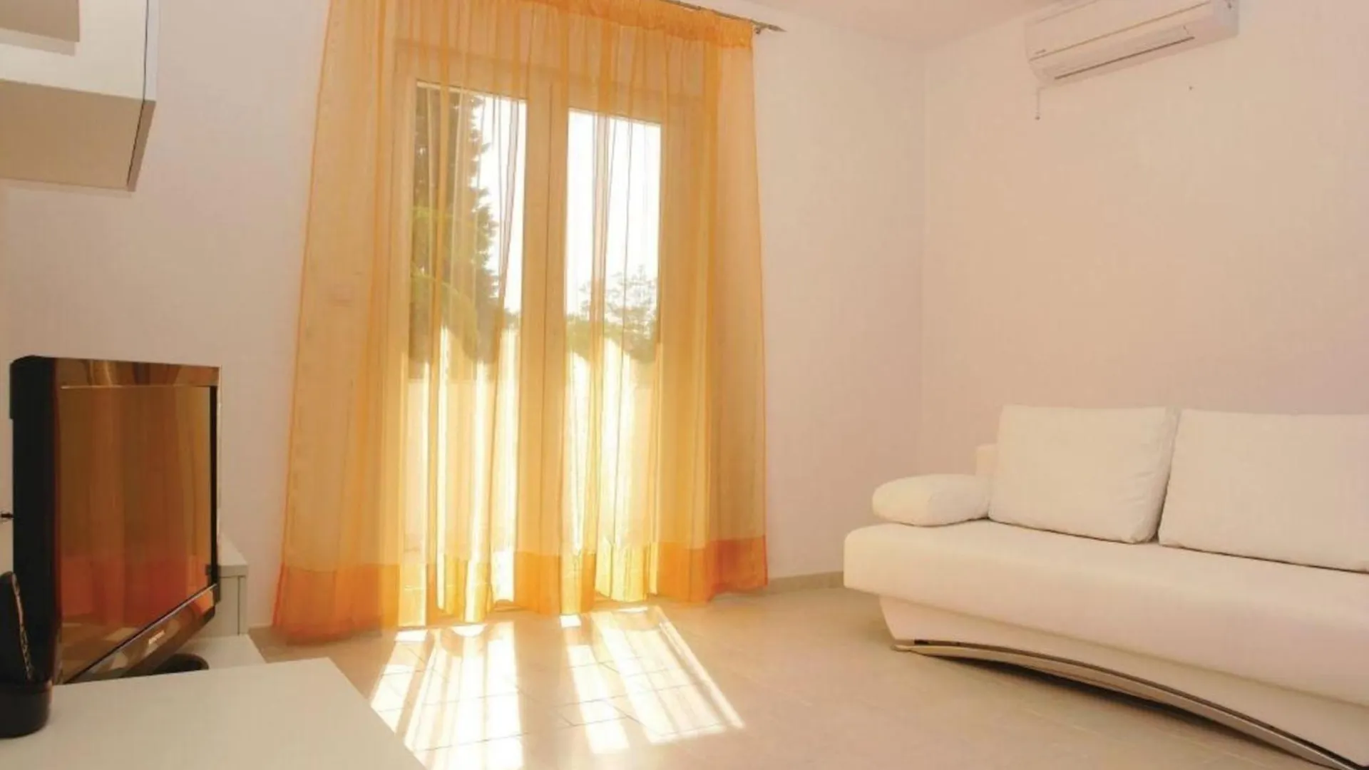 Ferienwohnung Fuer 4 Personen Ca 48 Qm In Fazana, Istrien Istrische Riviera 0*, Fazana