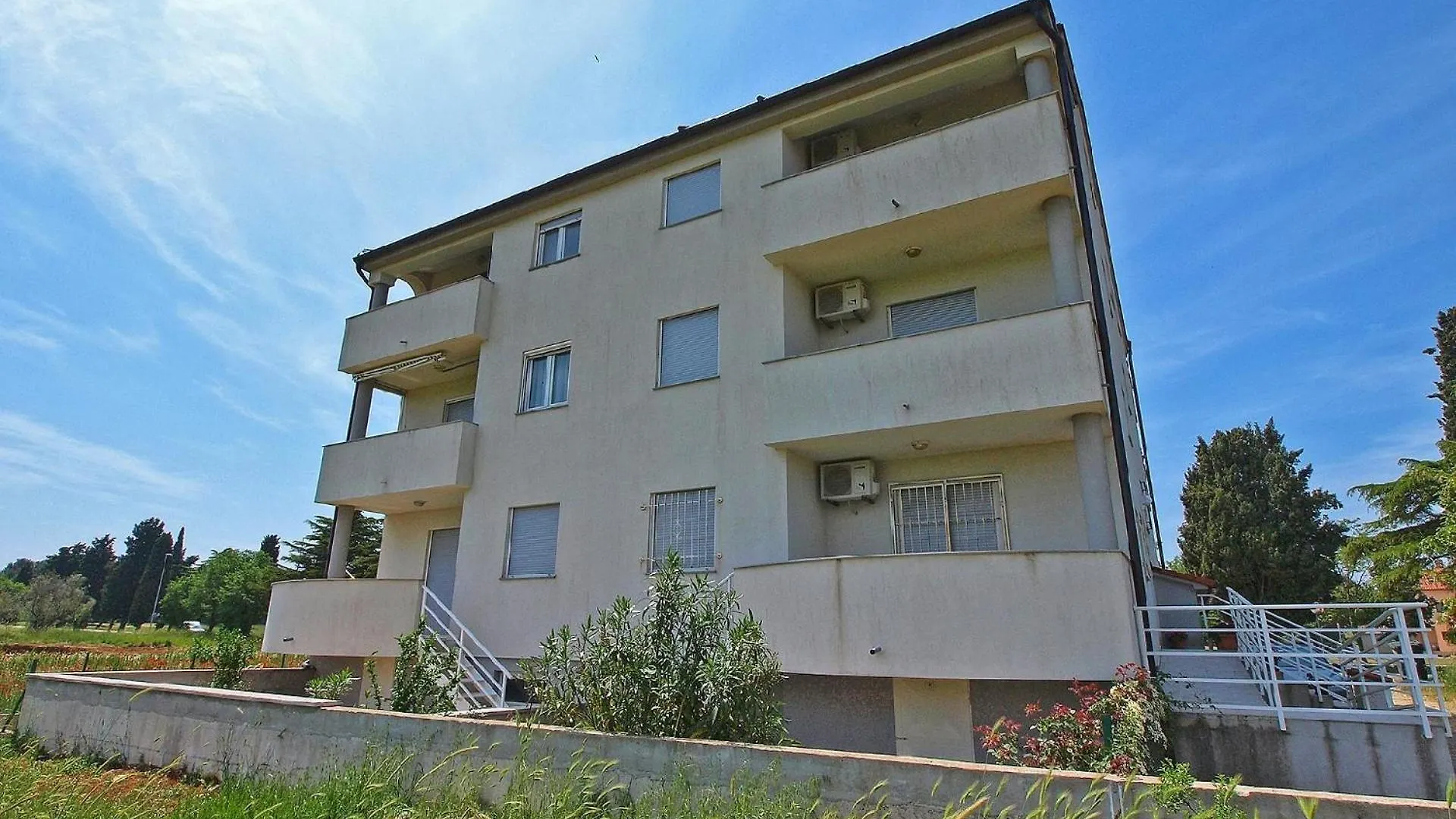 Apartment Ferienwohnung Fuer 4 Personen Ca 48 Qm In Fazana, Istrien Istrische Riviera